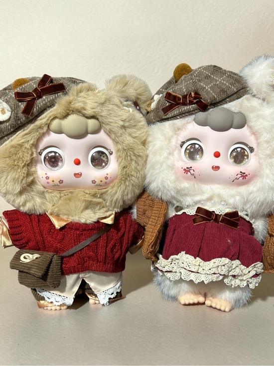 None Other - DOOBO series! Plush Doll Pair in Burgundy and Cream Knit Outfits